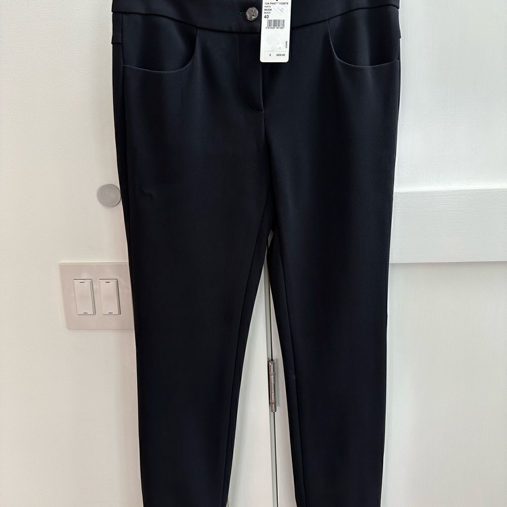 NWT CHANEL black skinny pants. Size 40